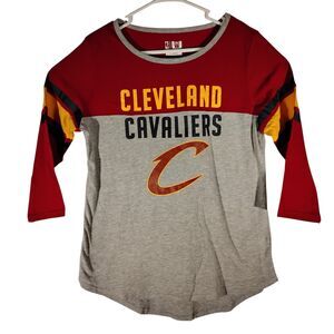 Cleveland Cavaliers tshirt womens XL XLarge red gray cavs graphic tee 3/4 sleeve